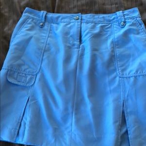 Izod cornflower blue golf skirt. Built in shorts.